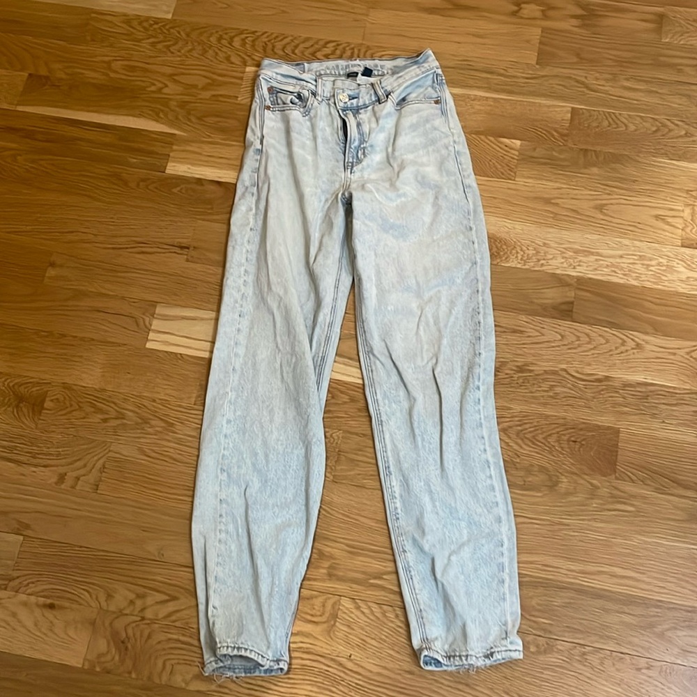 American Eagle Acid-Wash Mom Jeans